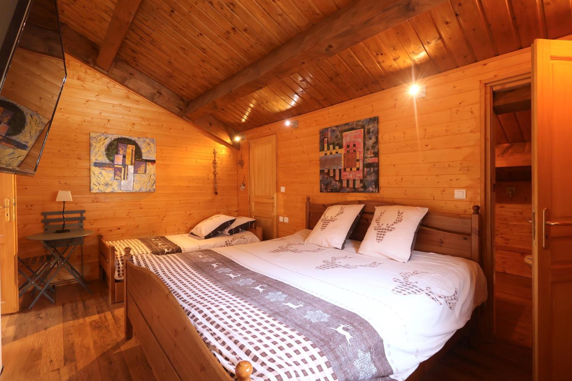 Chez Maguy D'hotes * Les Angles (Gard)