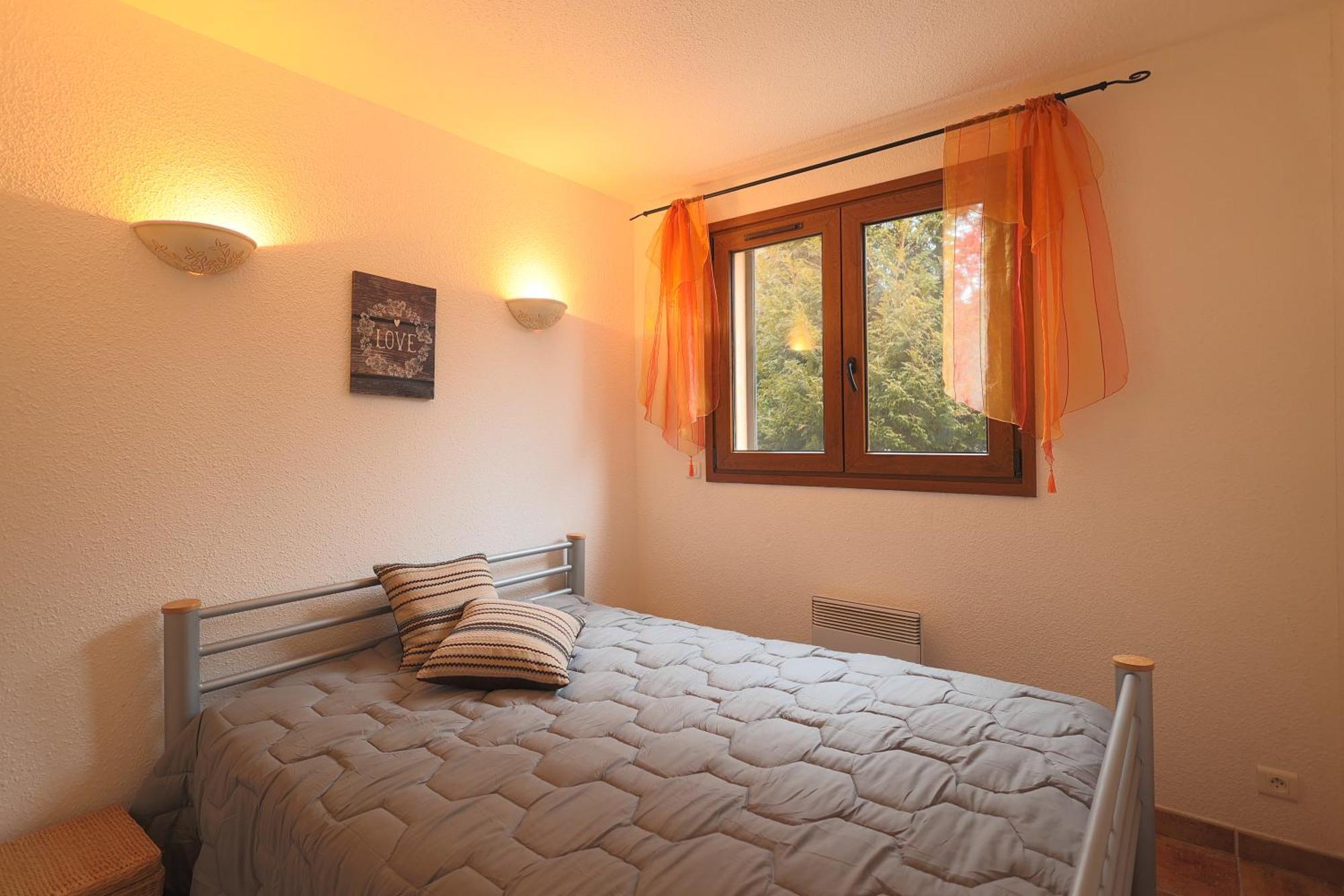 Chez Maguy D'hotes * Les Angles (Gard)